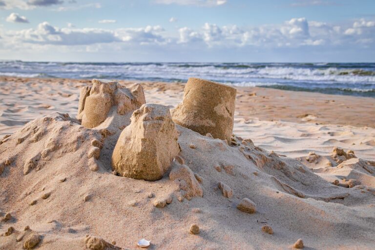 sand-castle-4313223_1280